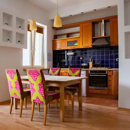 Apartment Ten Warszawa Zewnętrze zdjęcie
