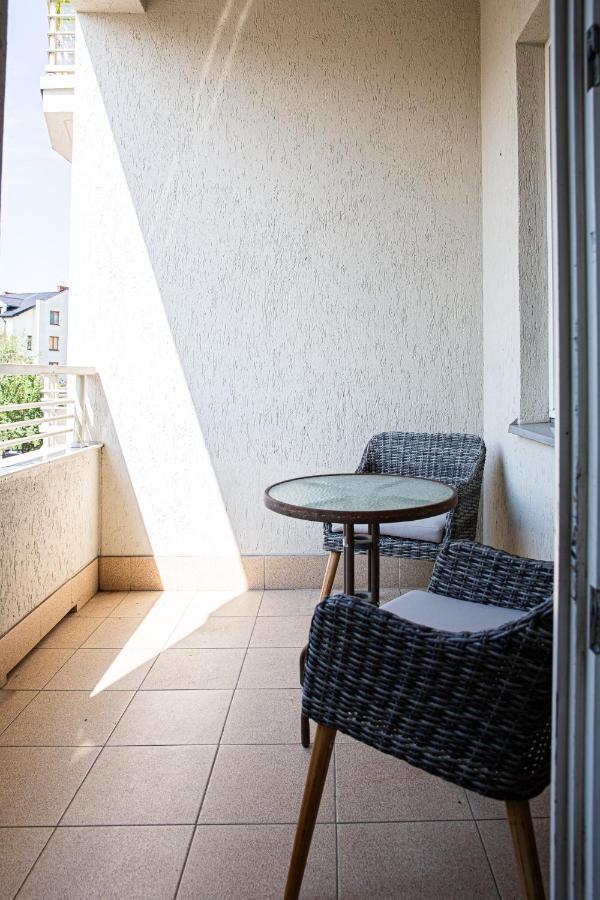 Apartment Ten Warszawa Zewnętrze zdjęcie