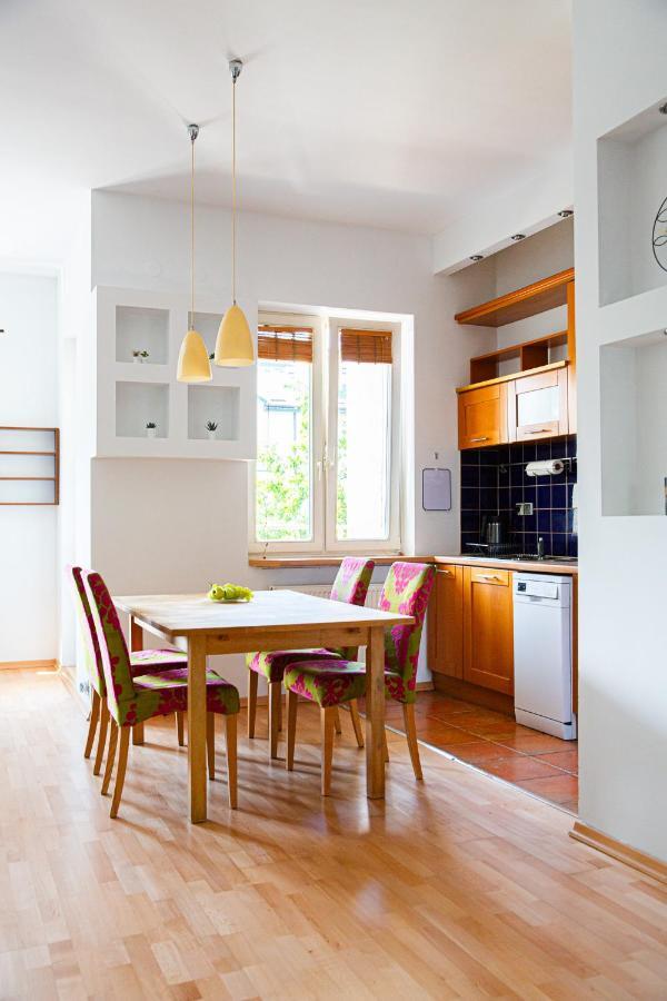 Apartment Ten Warszawa Zewnętrze zdjęcie